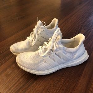 Men’s all white ultraboosts